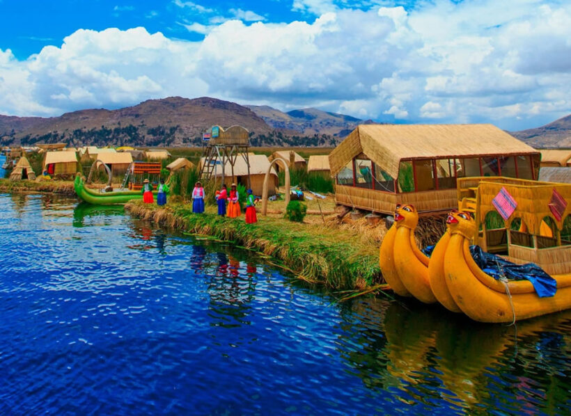 ISLA LOS UROS – PUNO