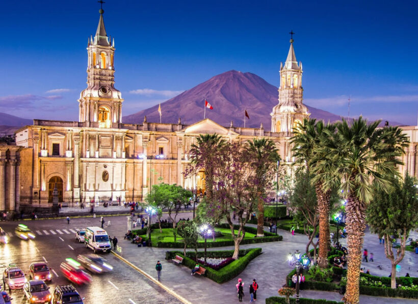 PLAZA AREQUIPA