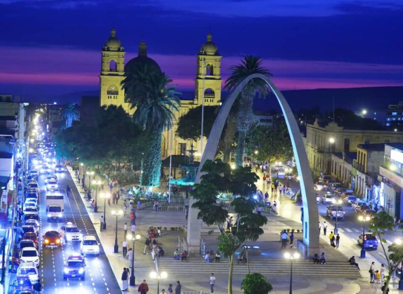 PLAZA DE TACNA